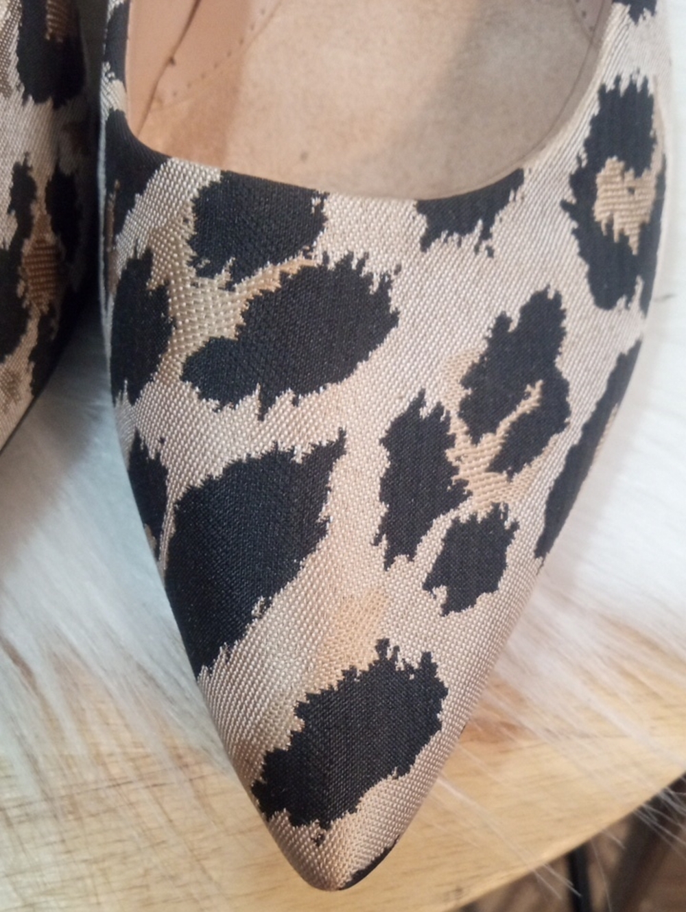 COLE HAAN  THE GO TO PARK PUMP - Picture 5 of 11
